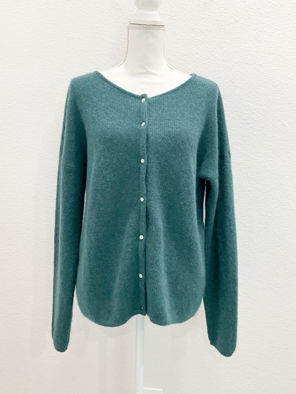 Sezane Women's Ribbed Green Button Down Cardigan Size XL - Picture 2 of 9